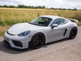 Porsche 718 CAYMAN GT4 10