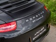 Porsche 911 CARRERA S PDK 32