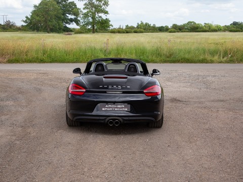 Porsche 981 Boxster Lifestyle Picture