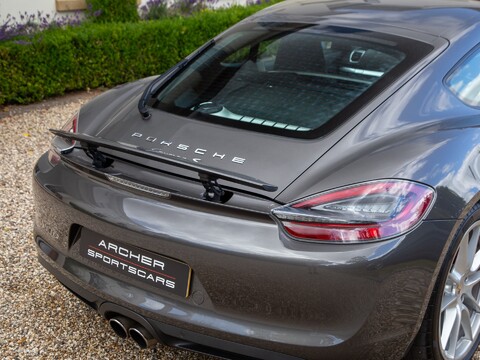 Porsche Cayman 24V S PDK 11