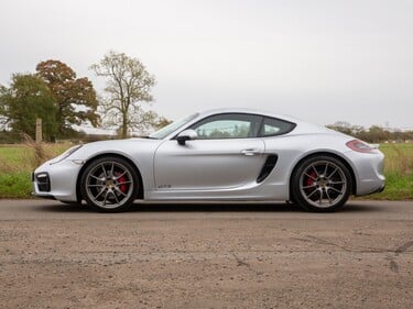 Porsche Cayman GTS PDK 4