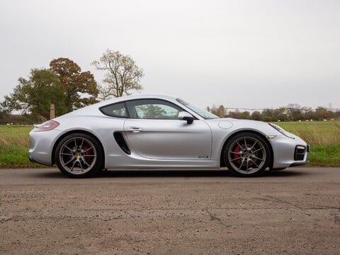 Porsche Cayman GTS PDK 8