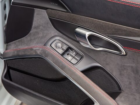 Porsche 911 CARRERA GTS PDK 45