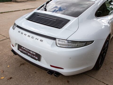 Porsche 911 CARRERA GTS PDK 13