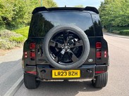 Land Rover Defender 3.0 D250 MHEV X-Dynamic SE Auto 4WD Euro 6 (s/s) 3dr 8