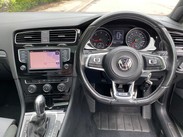 Volkswagen Golf 2.0 TDI BlueMotion Tech R-Line Edition DSG (s/s) 5dr 26