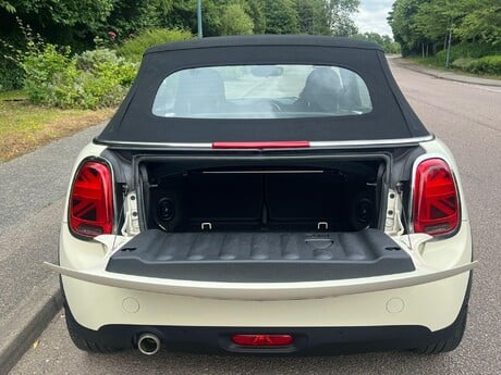 Mini Convertible 1.5 Cooper Euro 6 (s/s) 2dr 28