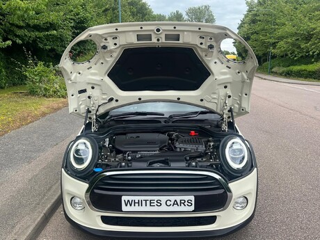 Mini Convertible 1.5 Cooper Euro 6 (s/s) 2dr 29