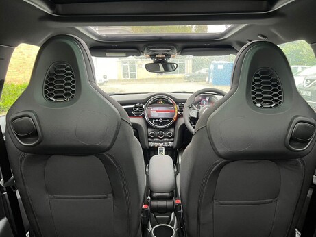 Mini Hatch 2.0 Cooper S Sport Steptronic Euro 6 (s/s) 3dr 27