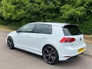 Volkswagen Golf 2.0 TDI BlueMotion Tech R-Line Edition DSG (s/s) 5dr 11