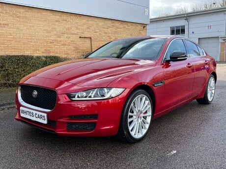 Jaguar XE 2.0d Portfolio Auto AWD Euro 6 (s/s) 4dr 1