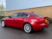 Jaguar XE 2.0d Portfolio Auto AWD Euro 6 (s/s) 4dr 3