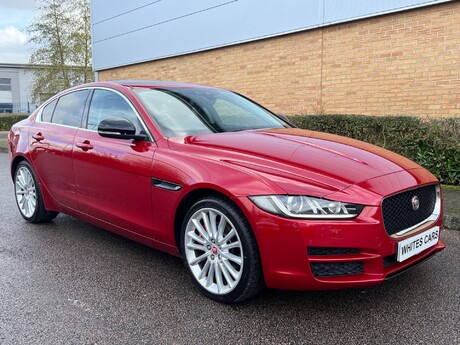 Jaguar XE 2.0d Portfolio Auto AWD Euro 6 (s/s) 4dr 6