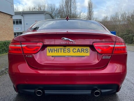 Jaguar XE 2.0d Portfolio Auto AWD Euro 6 (s/s) 4dr 6