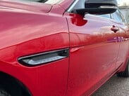 Jaguar XE 2.0d Portfolio Auto AWD Euro 6 (s/s) 4dr 52