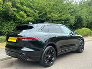 Jaguar F-Pace 2.0 D200 MHEV R-Dynamic SE Auto AWD Euro 6 (s/s) 5dr 71