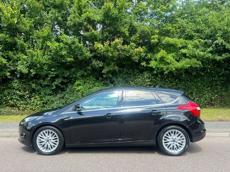 Ford Focus 1.6 TDCi Zetec Euro 5 (s/s) 5dr 2