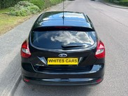 Ford Focus 1.6 TDCi Zetec Euro 5 (s/s) 5dr 5