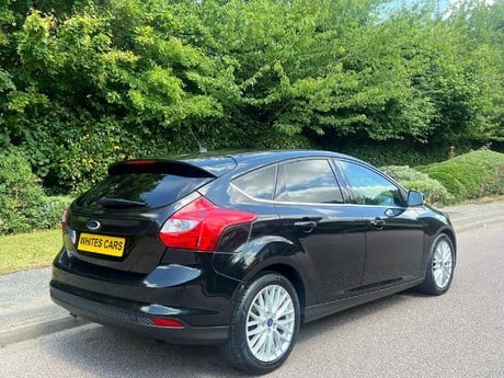 Ford Focus 1.6 TDCi Zetec Euro 5 (s/s) 5dr 8