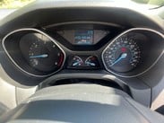 Ford Focus 1.6 TDCi Zetec Euro 5 (s/s) 5dr 37