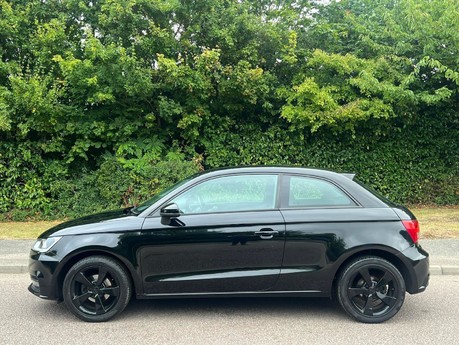 Audi A1 1.0 TFSI Sport Euro 6 (s/s) 3dr (Nav) 5