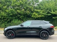 Jaguar F-Pace 3.0 D300 V6 S Auto AWD Euro 6 (s/s) 5dr 2