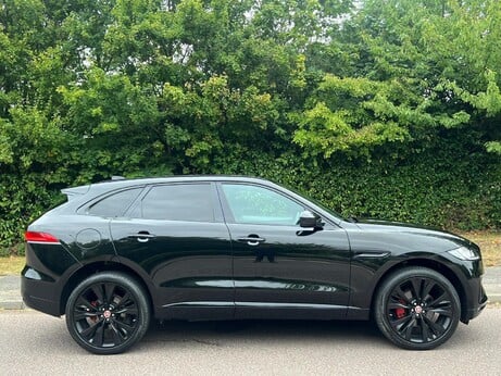 Jaguar F-Pace 3.0 D300 V6 S Auto AWD Euro 6 (s/s) 5dr 2