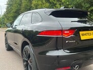 Jaguar F-Pace 3.0 D300 V6 S Auto AWD Euro 6 (s/s) 5dr 41