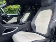 Jaguar F-Pace 2.0 D180 R-Sport Auto AWD Euro 6 (s/s) 5dr 28