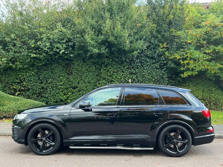 Audi Q7 3.0 TDI V6 50 Black Edition Tiptronic quattro Euro 6 (s/s) 5dr 8