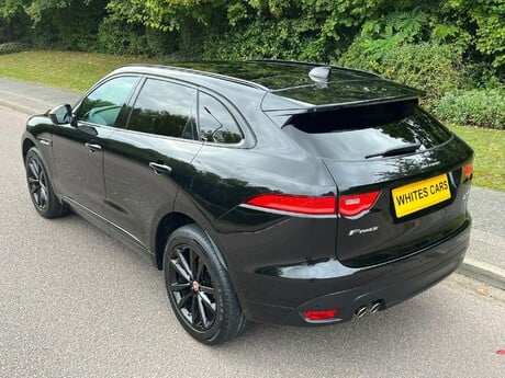 Jaguar F-Pace 2.0 D240 Chequered Flag Auto AWD Euro 6 (s/s) 5dr 39