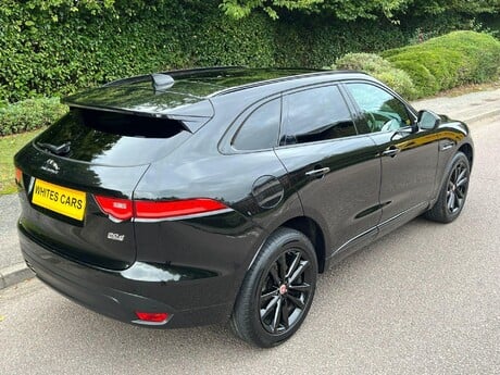 Jaguar F-Pace 2.0 D240 Chequered Flag Auto AWD Euro 6 (s/s) 5dr 40