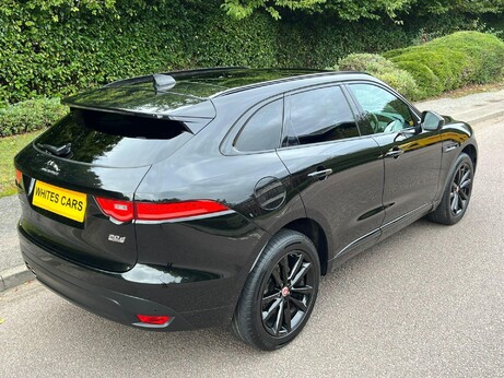 Jaguar F-Pace 2.0 D240 Chequered Flag Auto AWD Euro 6 (s/s) 5dr 36