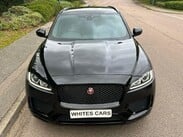 Jaguar F-Pace 2.0 D240 Chequered Flag Auto AWD Euro 6 (s/s) 5dr 41