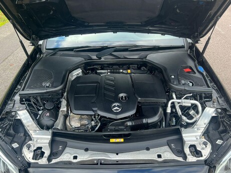 Mercedes-Benz E Class 2.0 E220d AMG Line (Premium Plus) G-Tronic+ Euro 6 (s/s) 2dr 28