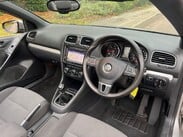 Volkswagen Golf 1.6 TDI BlueMotion Tech SE Cabriolet Euro 5 (s/s) 2dr 13