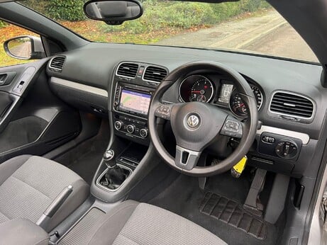 Volkswagen Golf 1.6 TDI BlueMotion Tech SE Cabriolet Euro 5 (s/s) 2dr 9