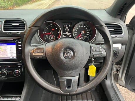 Volkswagen Golf 1.6 TDI BlueMotion Tech SE Cabriolet Euro 5 (s/s) 2dr 15