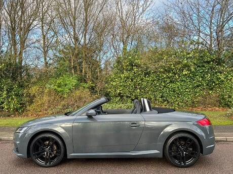 Audi TT 2.0 TDI ultra S line Roadster Euro 6 (s/s) 2dr 5