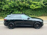 Jaguar F-Pace 2.0 D200 MHEV R-Dynamic SE Auto AWD Euro 6 (s/s) 5dr 2