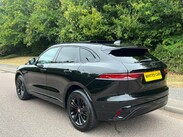 Jaguar F-Pace 2.0 D200 MHEV R-Dynamic SE Auto AWD Euro 6 (s/s) 5dr 89