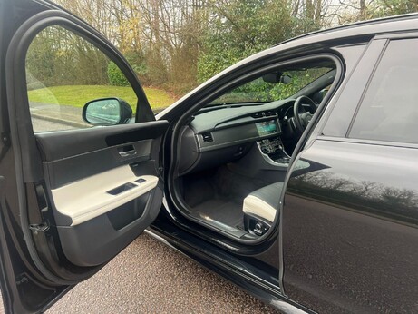 Jaguar XF 3.0d V6 S Sportbrake Auto Euro 6 (s/s) 5dr 88
