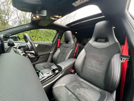 Mercedes-Benz A Class 2.0 A35 AMG (Premium Plus) SpdS DCT 4MATIC Euro 6 (s/s) 5dr 32