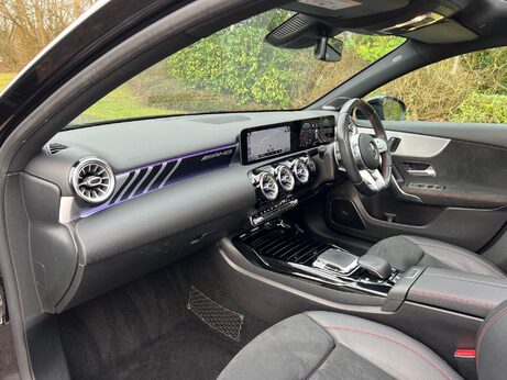 Mercedes-Benz A Class 2.0 A35 AMG (Premium Plus) SpdS DCT 4MATIC Euro 6 (s/s) 5dr 87
