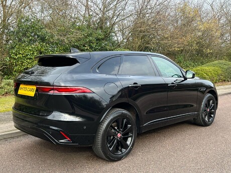 Jaguar F-Pace 2.0 D200 MHEV R-Dynamic SE Auto AWD Euro 6 (s/s) 5dr 3