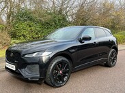 Jaguar F-Pace 2.0 D200 MHEV R-Dynamic SE Auto AWD Euro 6 (s/s) 5dr 5