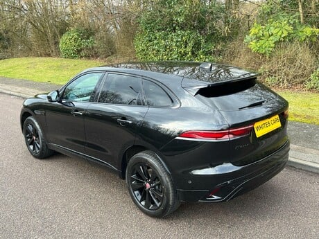 Jaguar F-Pace 2.0 D200 MHEV R-Dynamic SE Auto AWD Euro 6 (s/s) 5dr 52