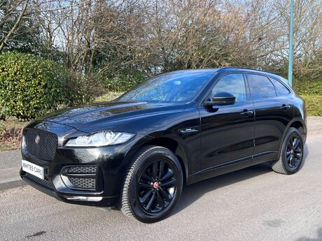 Jaguar F-Pace 2.0 D180 R-Sport Auto AWD Euro 6 (s/s) 5dr 4