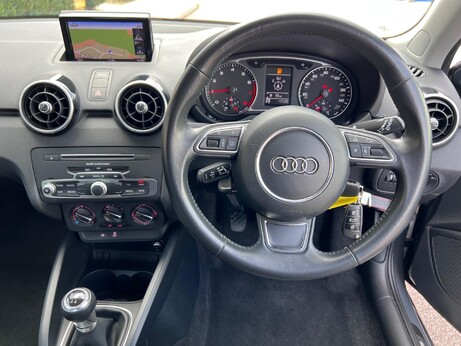 Audi A1 1.0 TFSI Sport Euro 6 (s/s) 3dr (Nav) 14