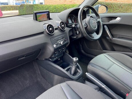 Audi A1 1.0 TFSI Sport Euro 6 (s/s) 3dr (Nav) 53